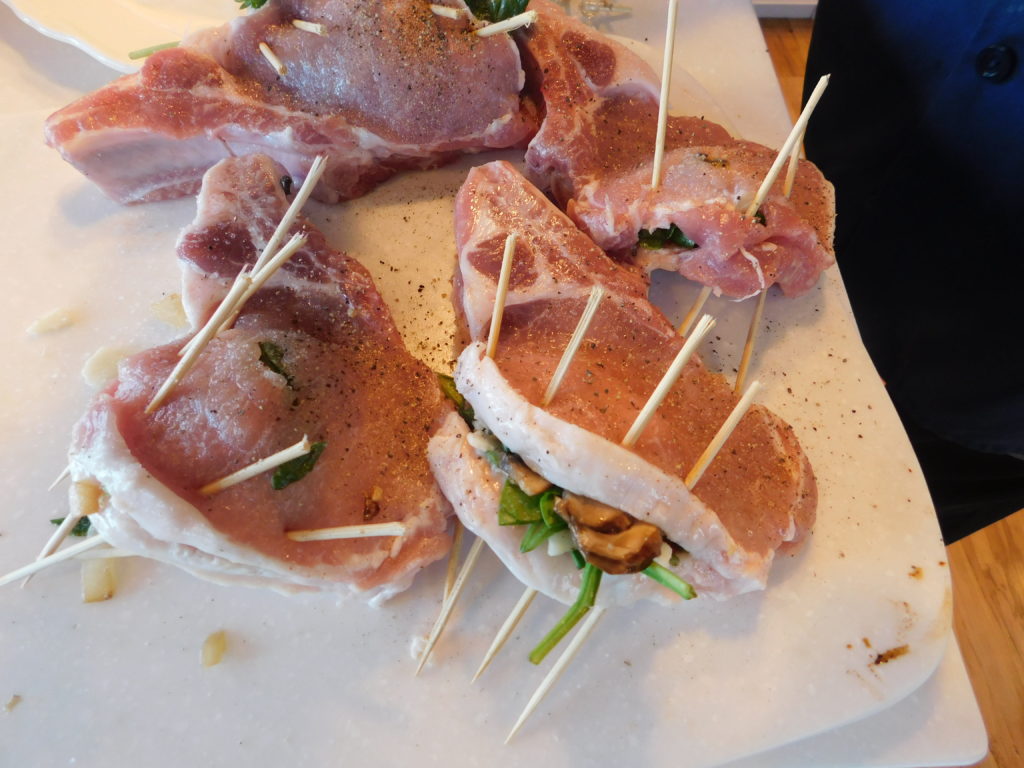 pork chops stuffed with spinach and goats cheese